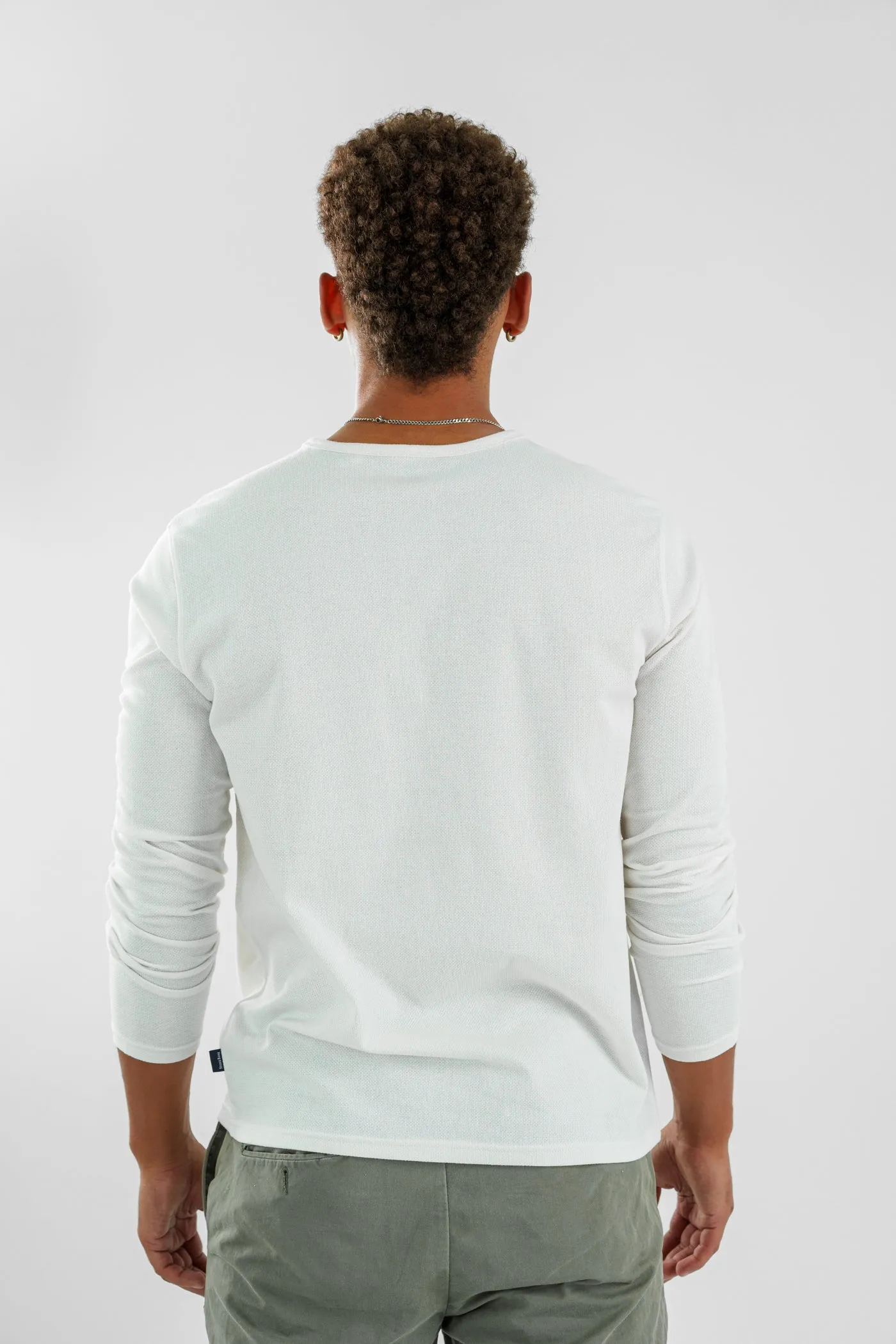 TRAILBLAZER - White Solid Henley